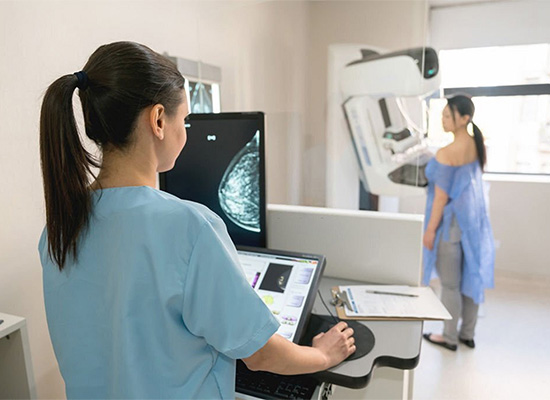 Mammography &amp; Women's Imaging